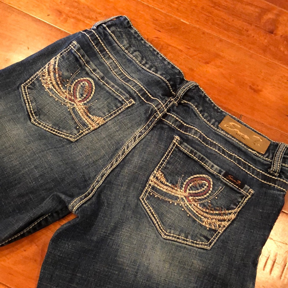 Seven jeans